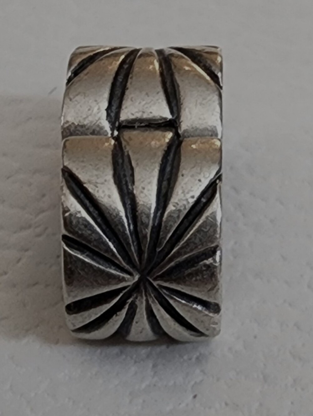 Authentic Pandora Starburst Clip